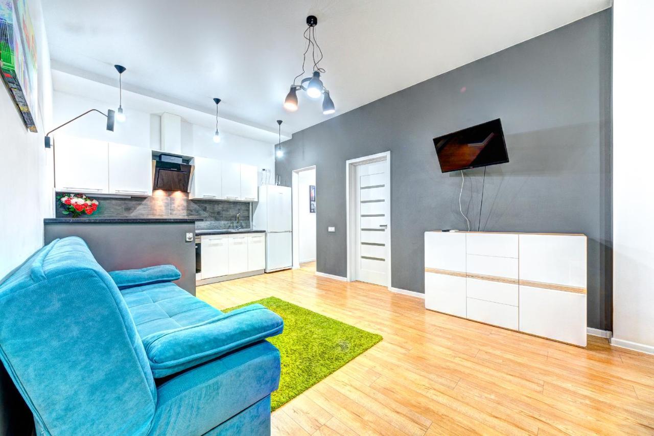 Apartments Near Kiev Botanical Garden Ym.Hryshka Bagian luar foto