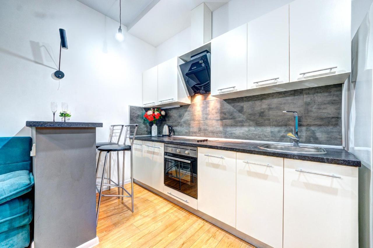 Apartments Near Kiev Botanical Garden Ym.Hryshka Bagian luar foto